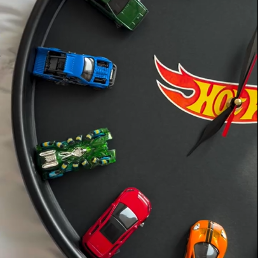 Premium Acrylic Diecast Clock