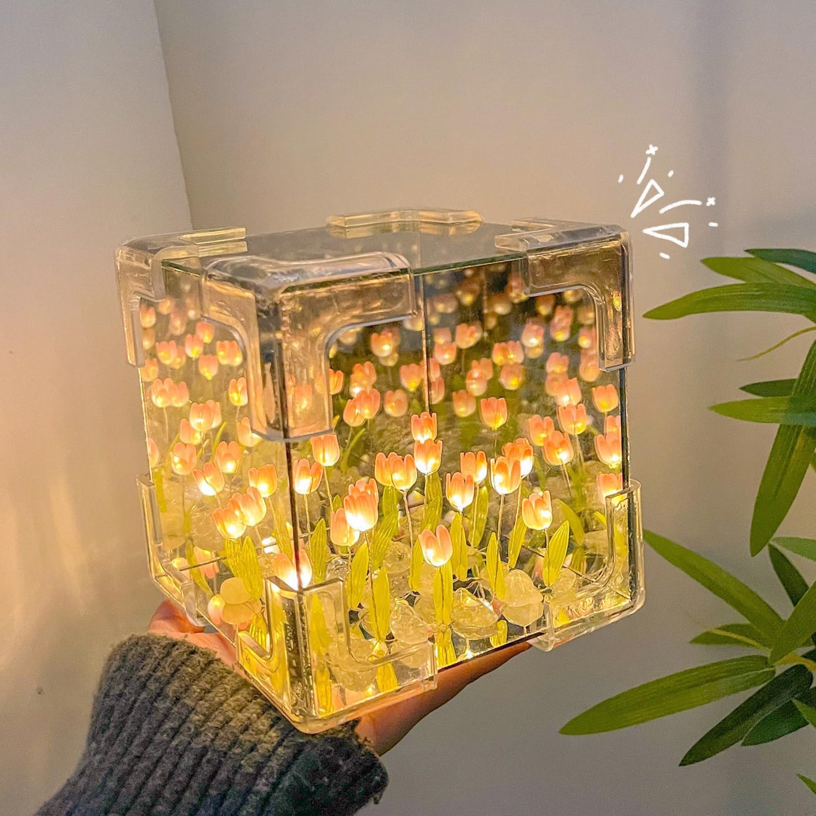DIY Infinite Reflection Tulip Lamp