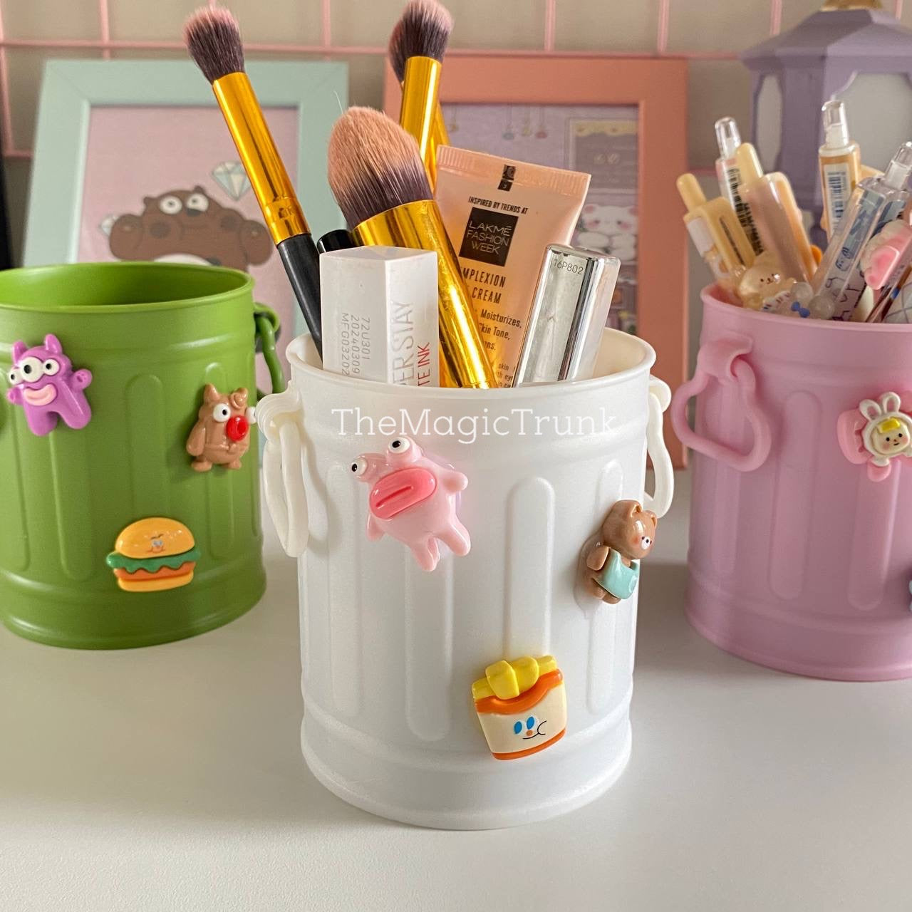 Pinteresty Bucket Pen Holder Stand ( 1 pc )