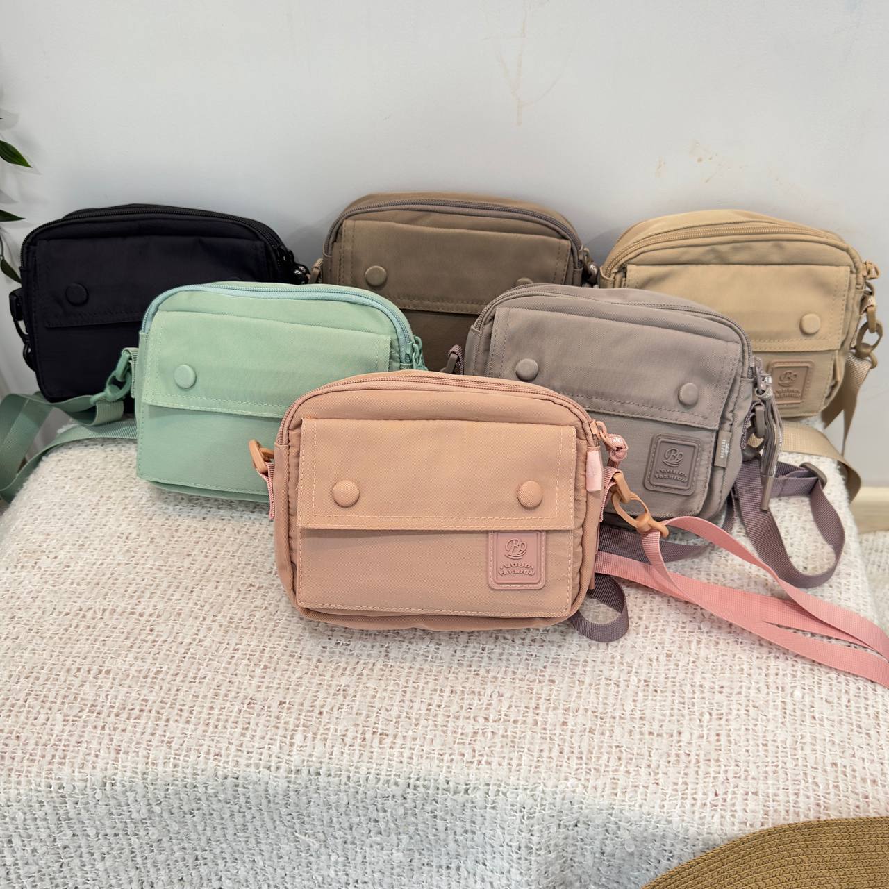 Korean Cross Body Sling Bag ( 1pc )