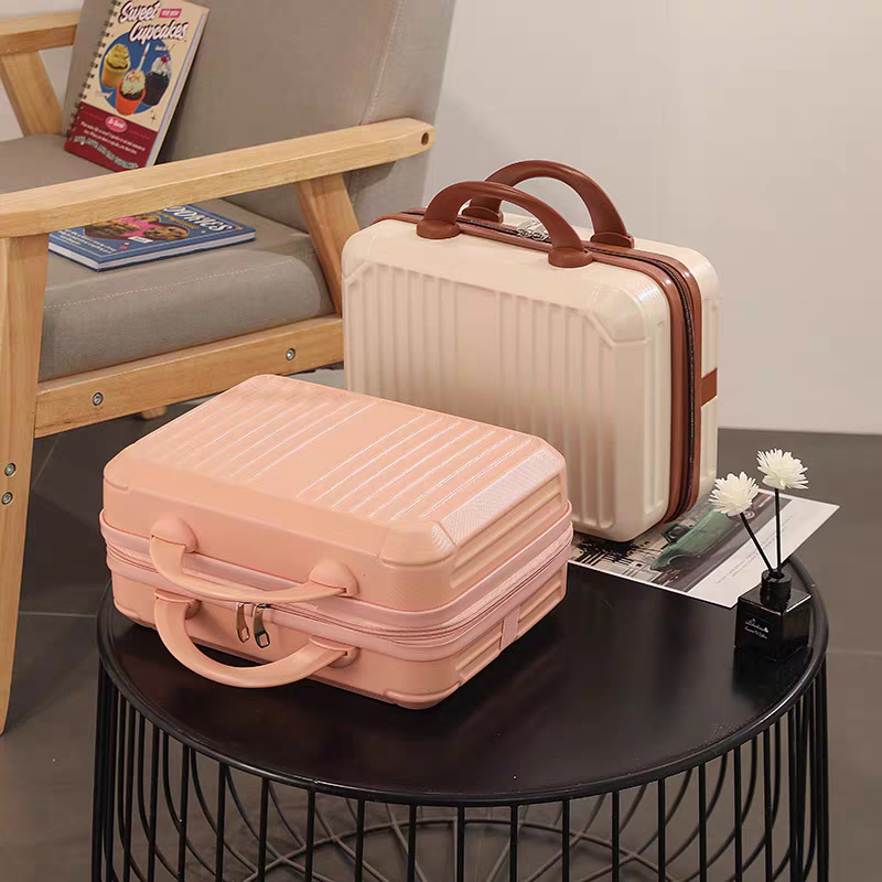 Premium Travel Vanity Suitcase ( 1pc )